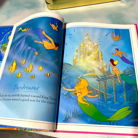 DISNEY’S THE LITTLE MERMAID VTG 2002 A READ ALOUD BOOK HARDCOVER 65 Pages - Picture 9 of 16